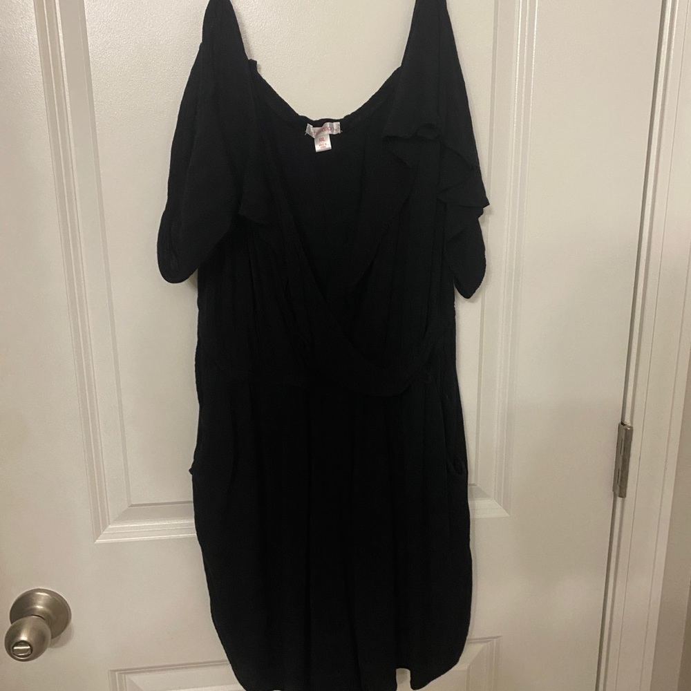 Black cold shoulder romper